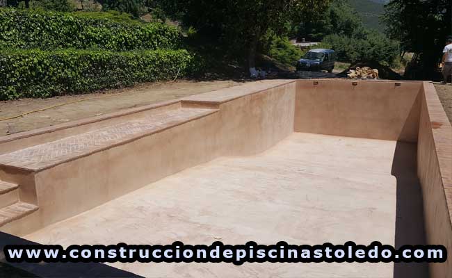 Construccion de Piscinas Hinojosa de San Vicente